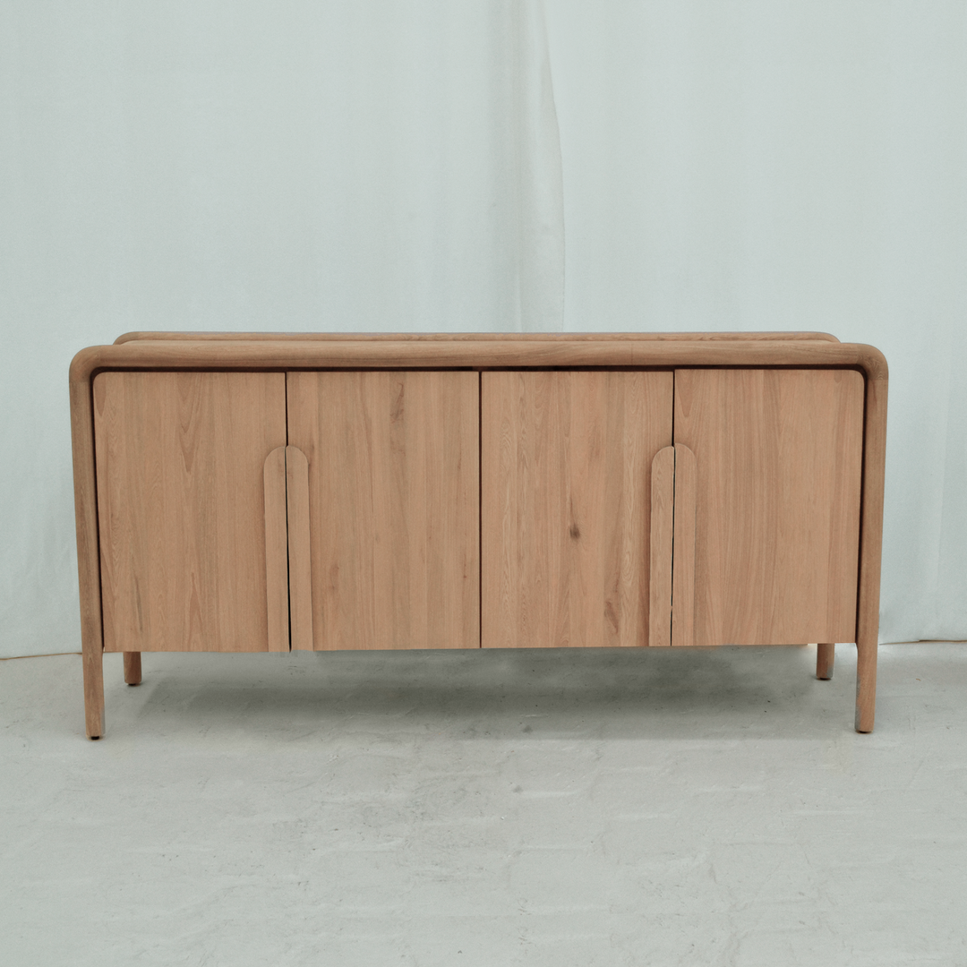 CREDENZA THOMAS